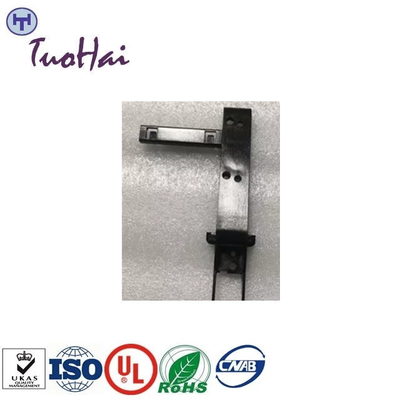 4450676836 445-0676836 NCR Guide Exit Lower RH NCR ATM spare parts NCR Guide Exit Lower RH